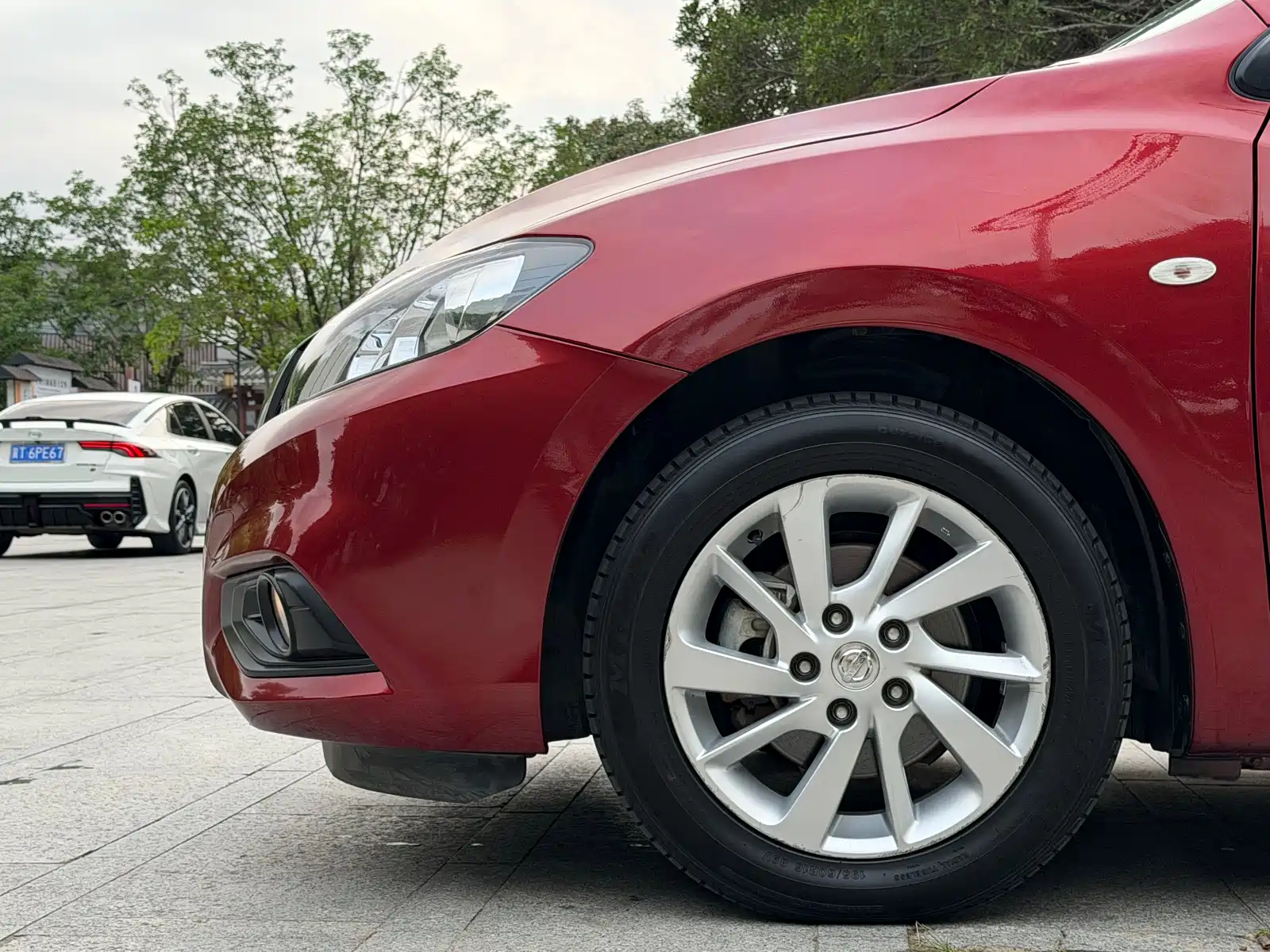 Photo 15 - Nissan Tiida