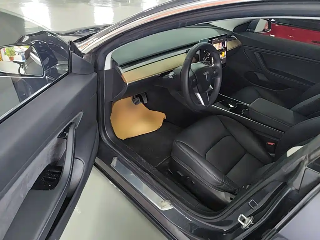 Фото 16 - Tesla Model 3 (Import)