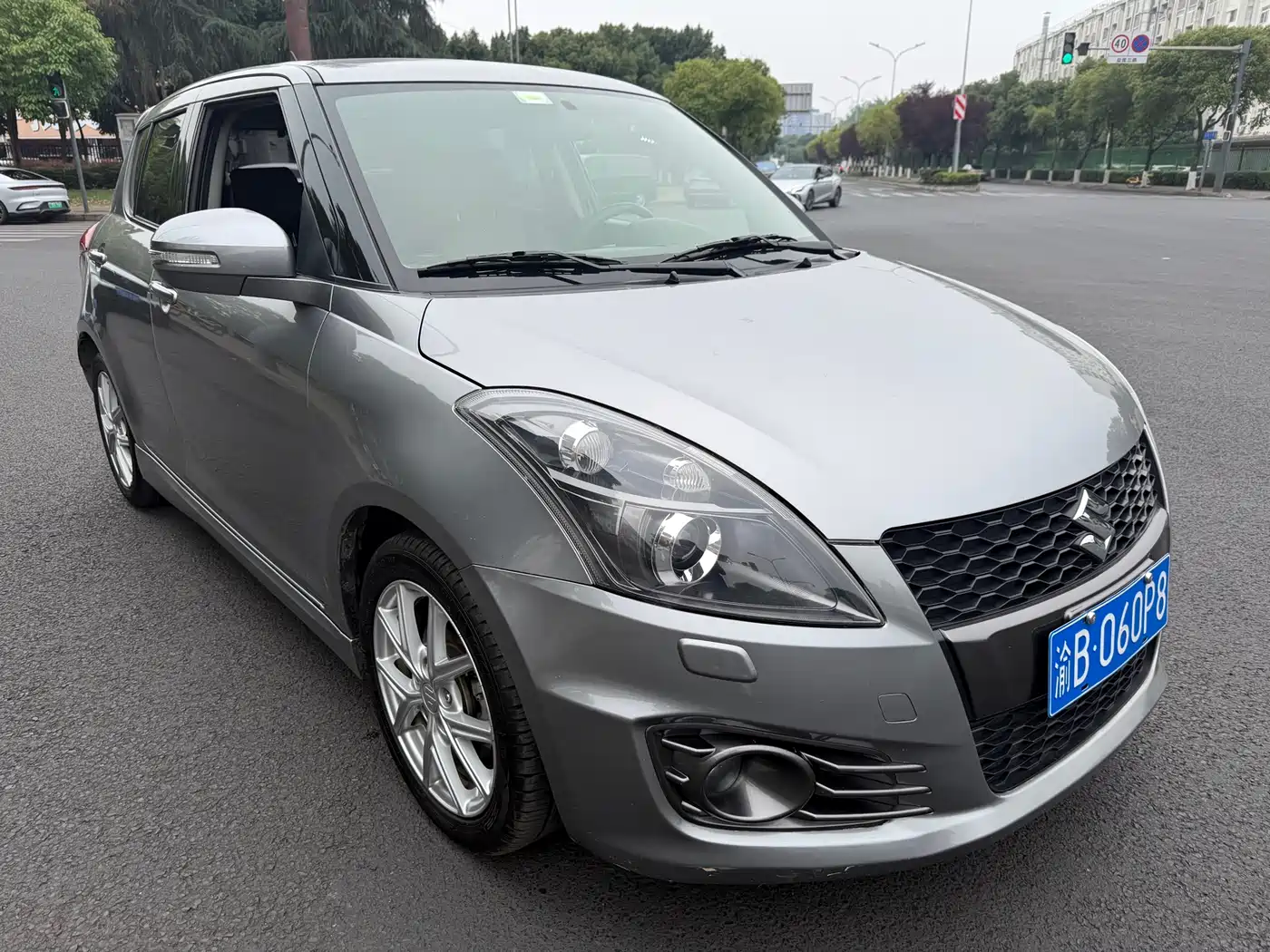 Suzuki Swift Sport 2014 1.6L CVT 2WD Luxury Edition фото 3