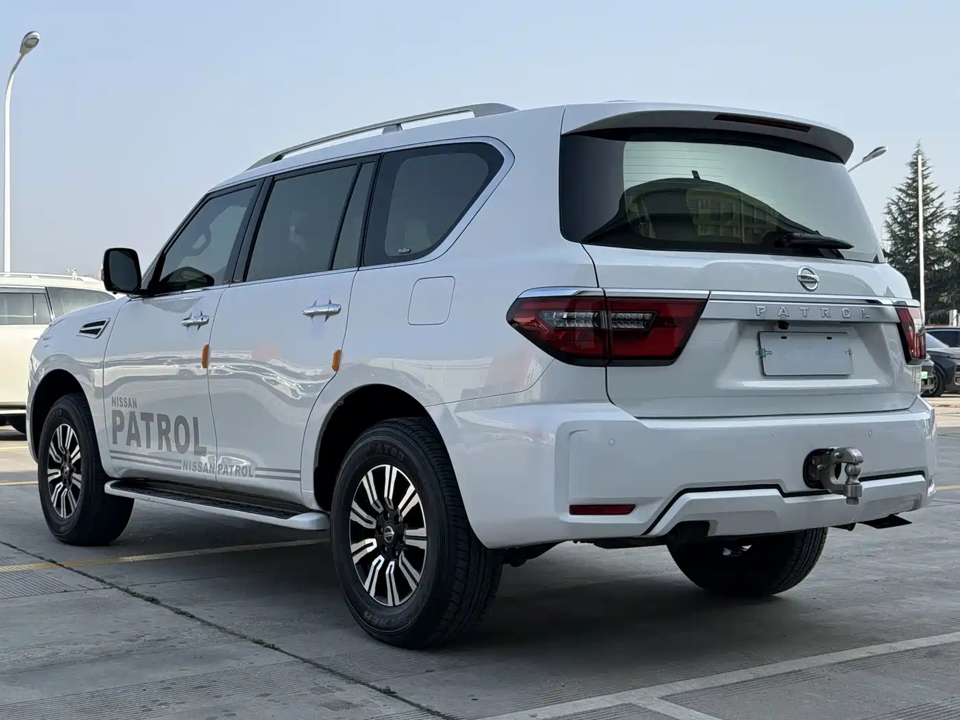 Nissan Patrol 2020 2020 4.0L Middle East Edition