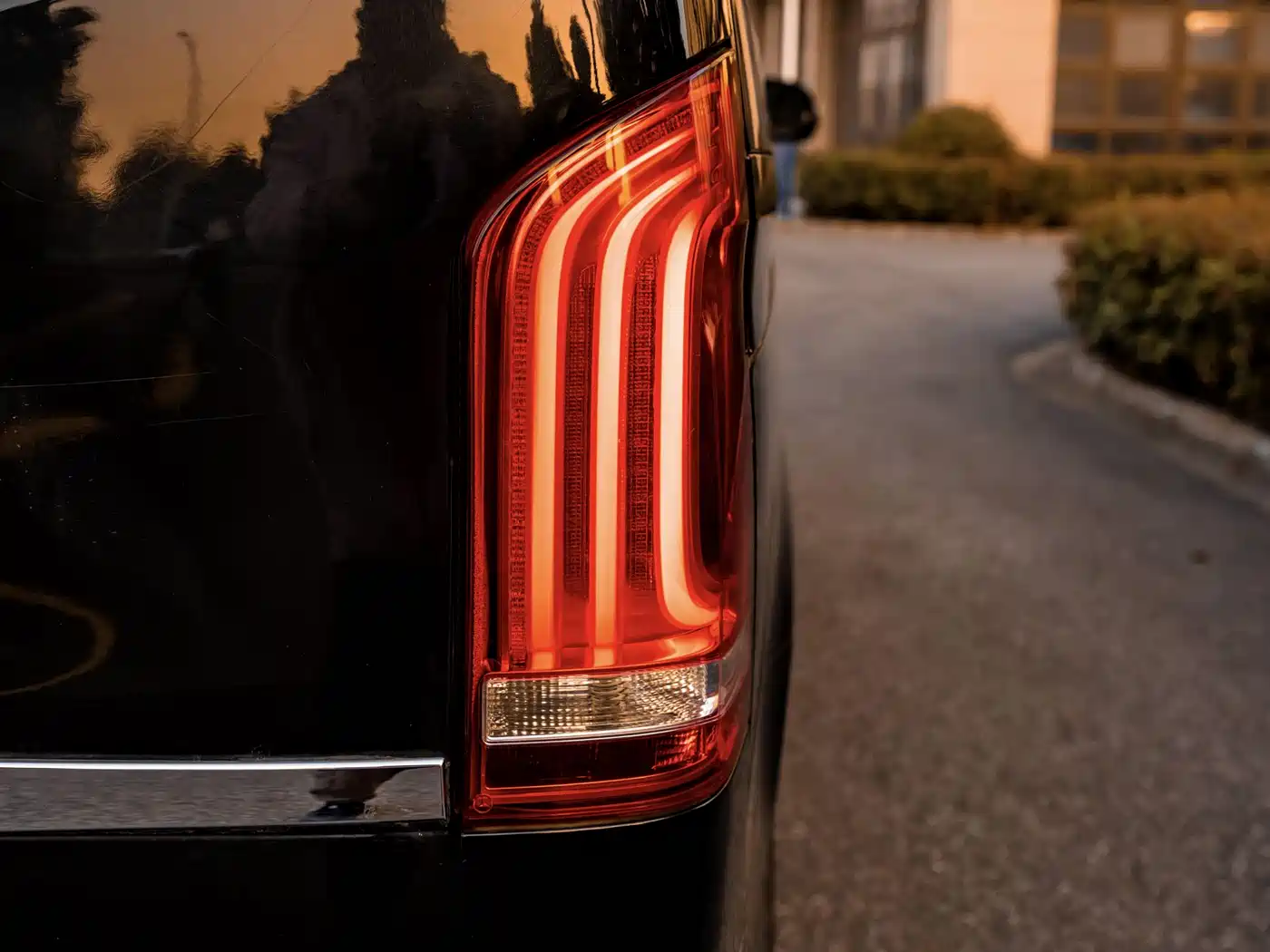 Mercedes-Benz V-Class 2017 Model V 260 Pilot Edition фото 6