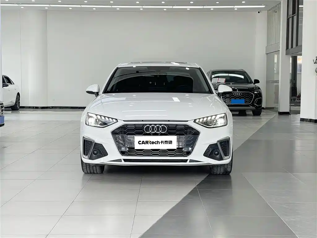 Audi A4L 2020 40 TFSI Luxury Dynamic фото 2