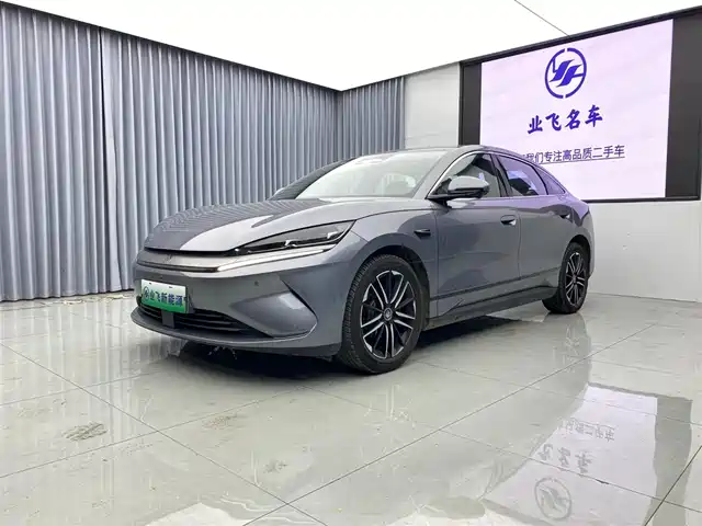 BYD QIN L