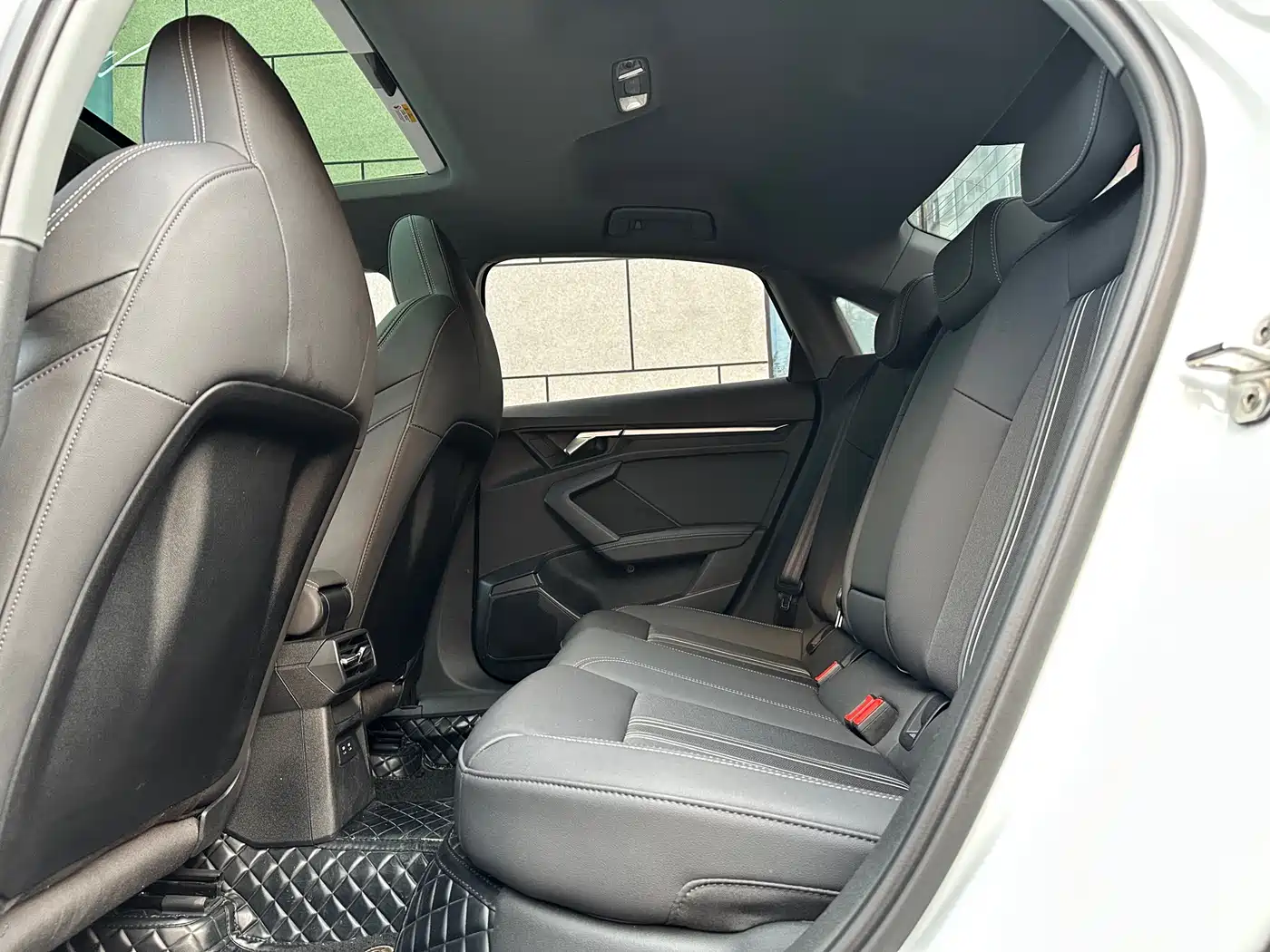Audi A3 2023 A3L Limousine 35 TFSI Fashion Sport фото 17