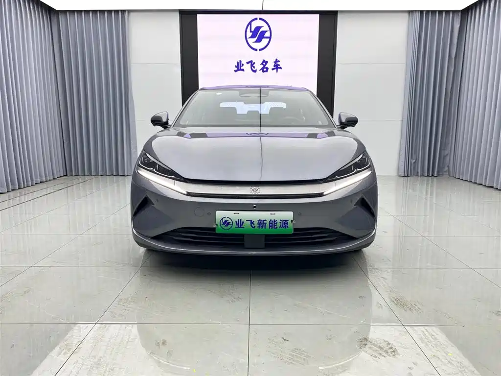 BYD QIN L