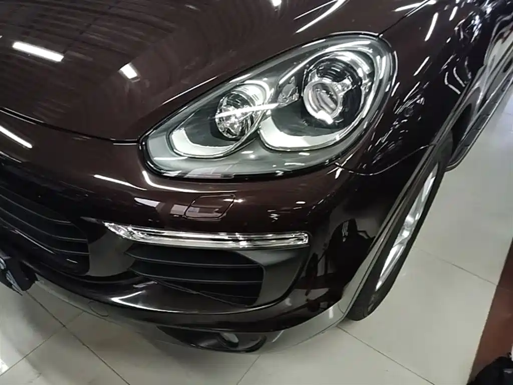 Porsche Cayenne 2015 Cayenne 3.0T фото 24