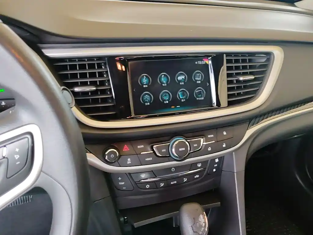 Фото 13 - Buick Excelle
