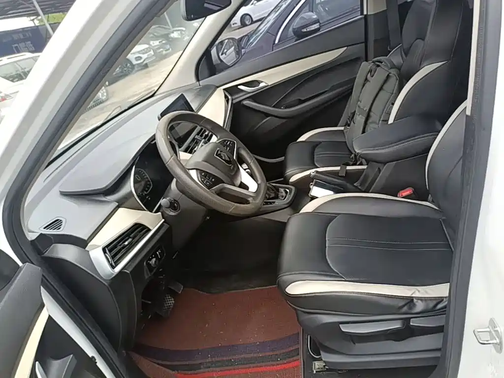 Baojun 360 2020 2019 1.5L CVT Elite (China VI)