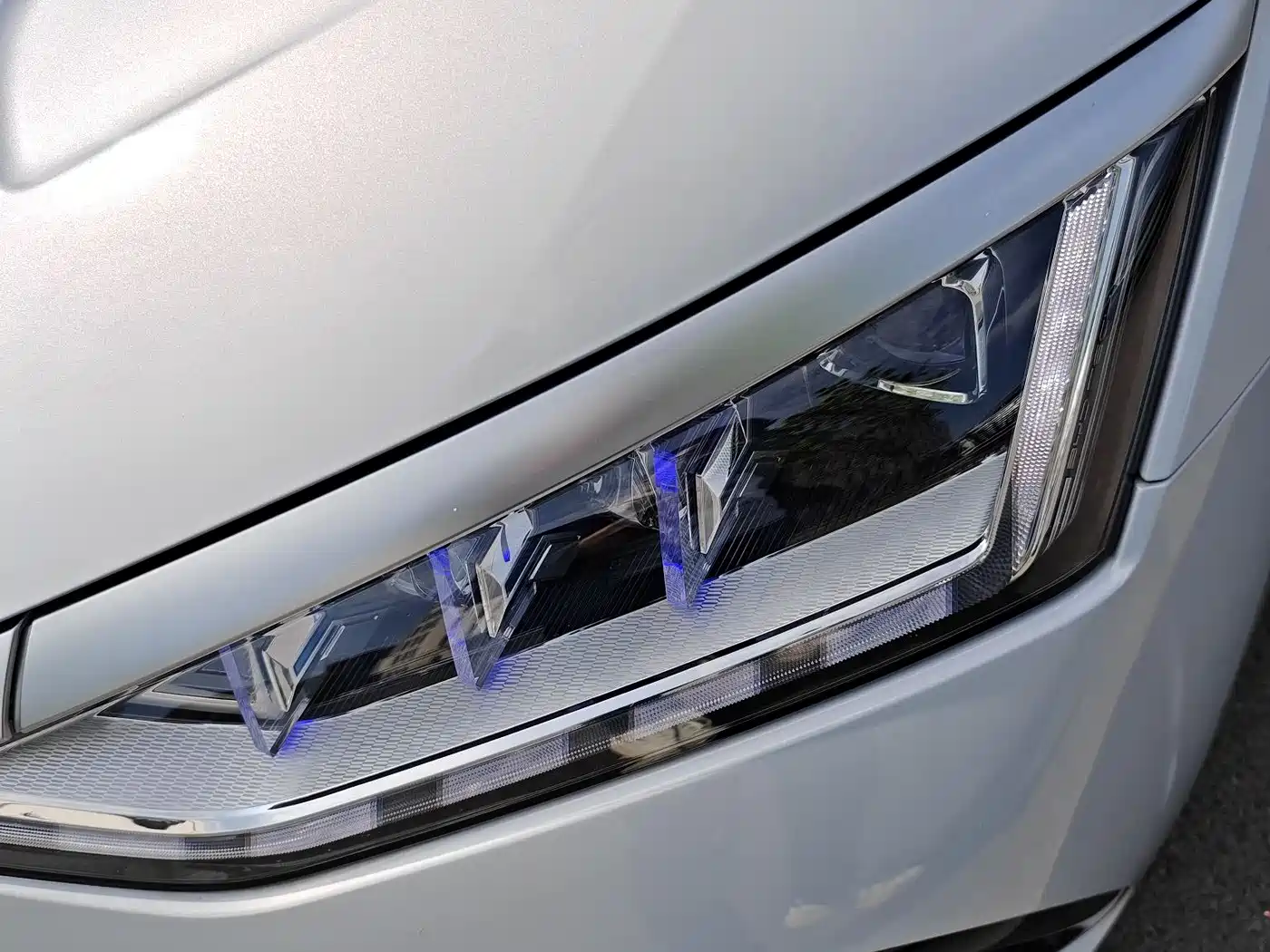 BYD HAN