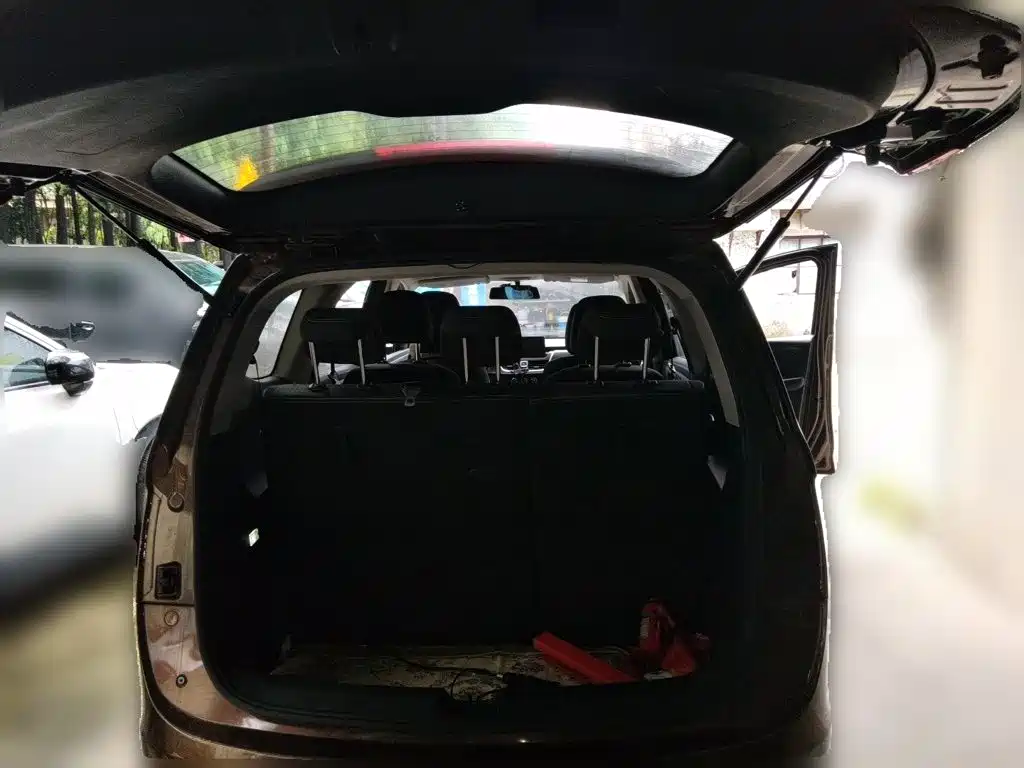 Baojun 730 2020 2019 1.5L Manual Fashion Edition 7-Seater China VI