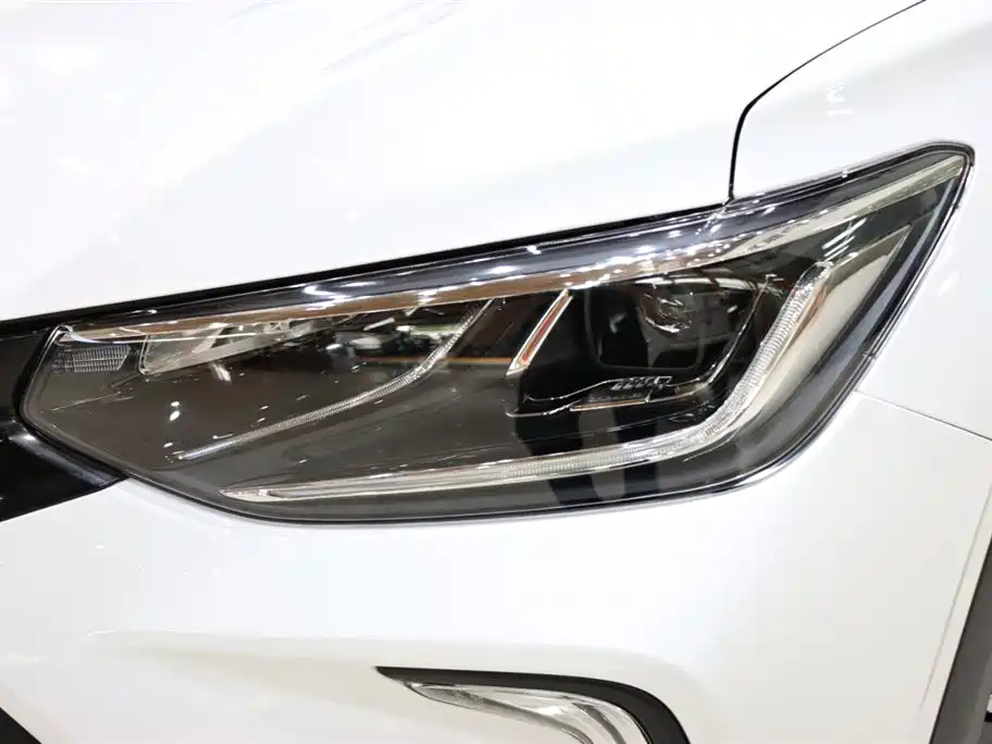 Chevrolet Trax 2019 Redline 335T CVT Trend Edition (China VI) фото 7
