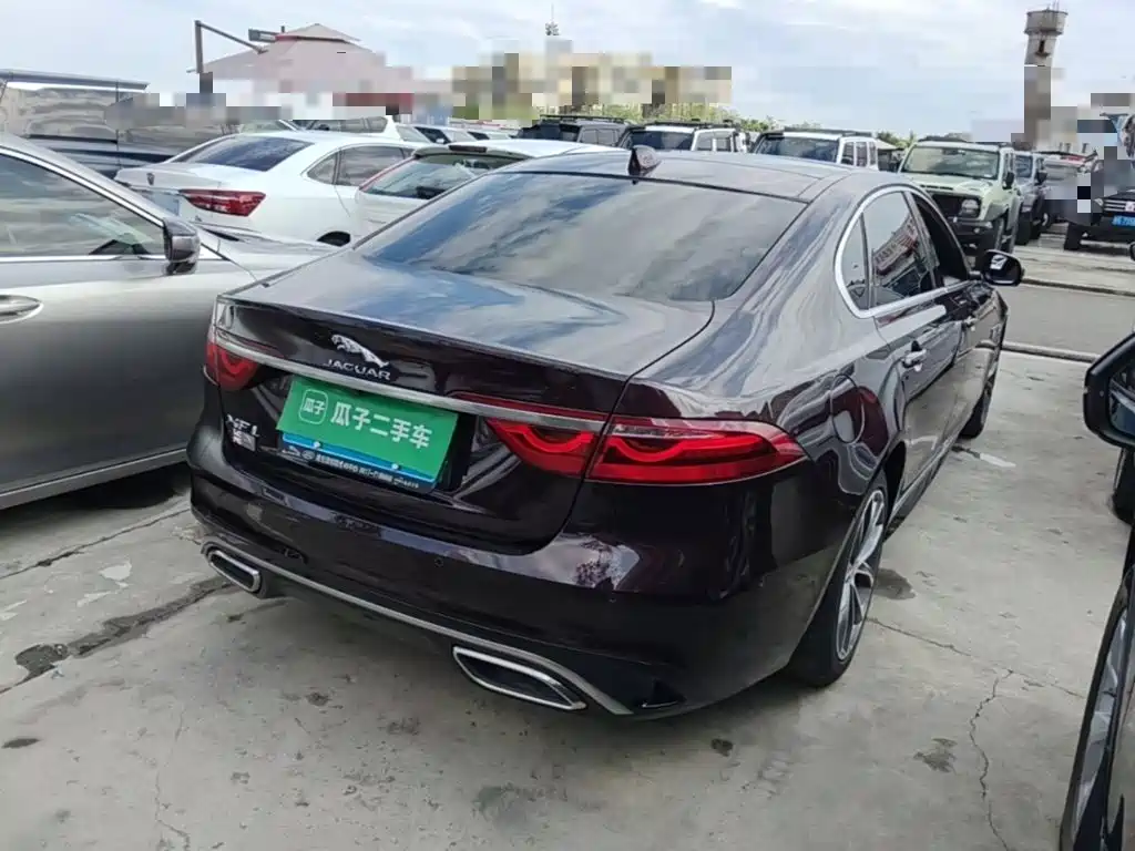 Фото 7 - Jaguar XFL