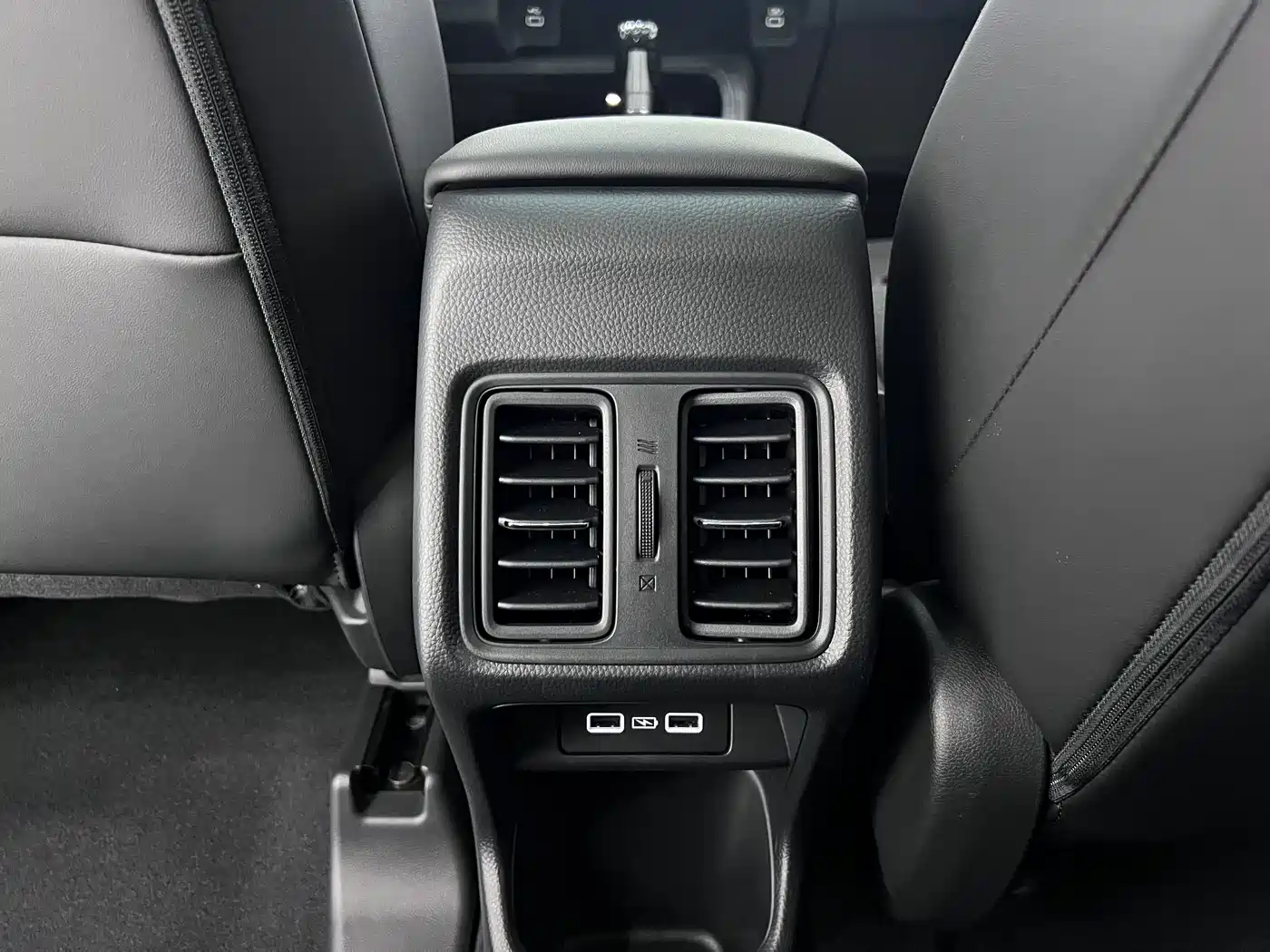 Honda Vezel 2024 2023 1.5L CVT Technology Edition