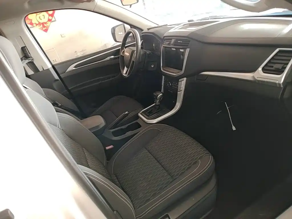 Фото 25 - Maxus Maxus T70