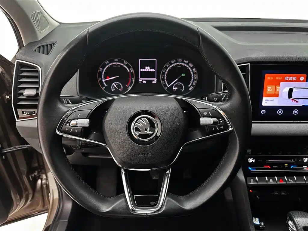 Škoda Karoq 2022 TSI280 Premium фото 11