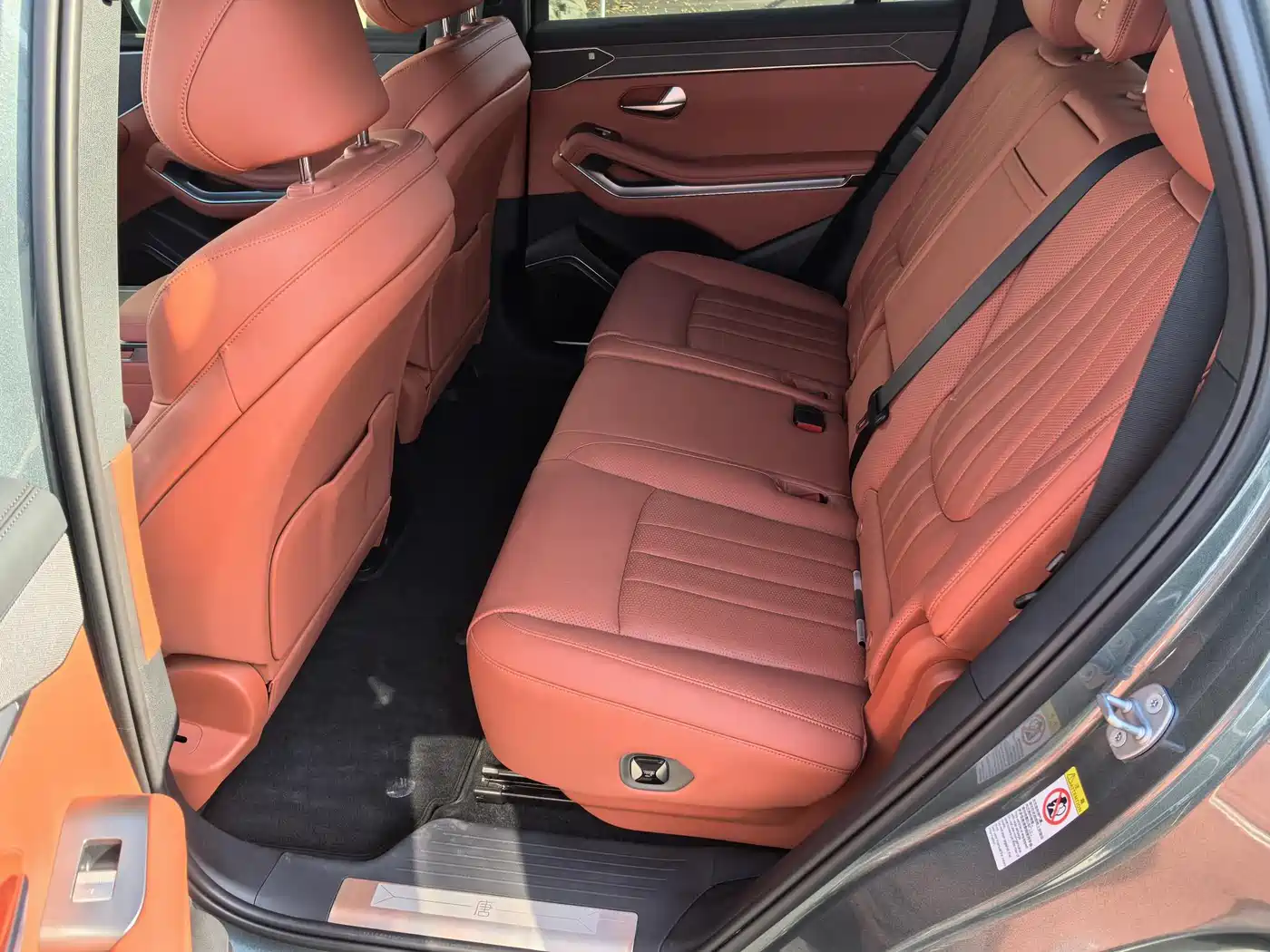 BYD Tang L 2025 DM 175KM Drone Player Edition фото 9