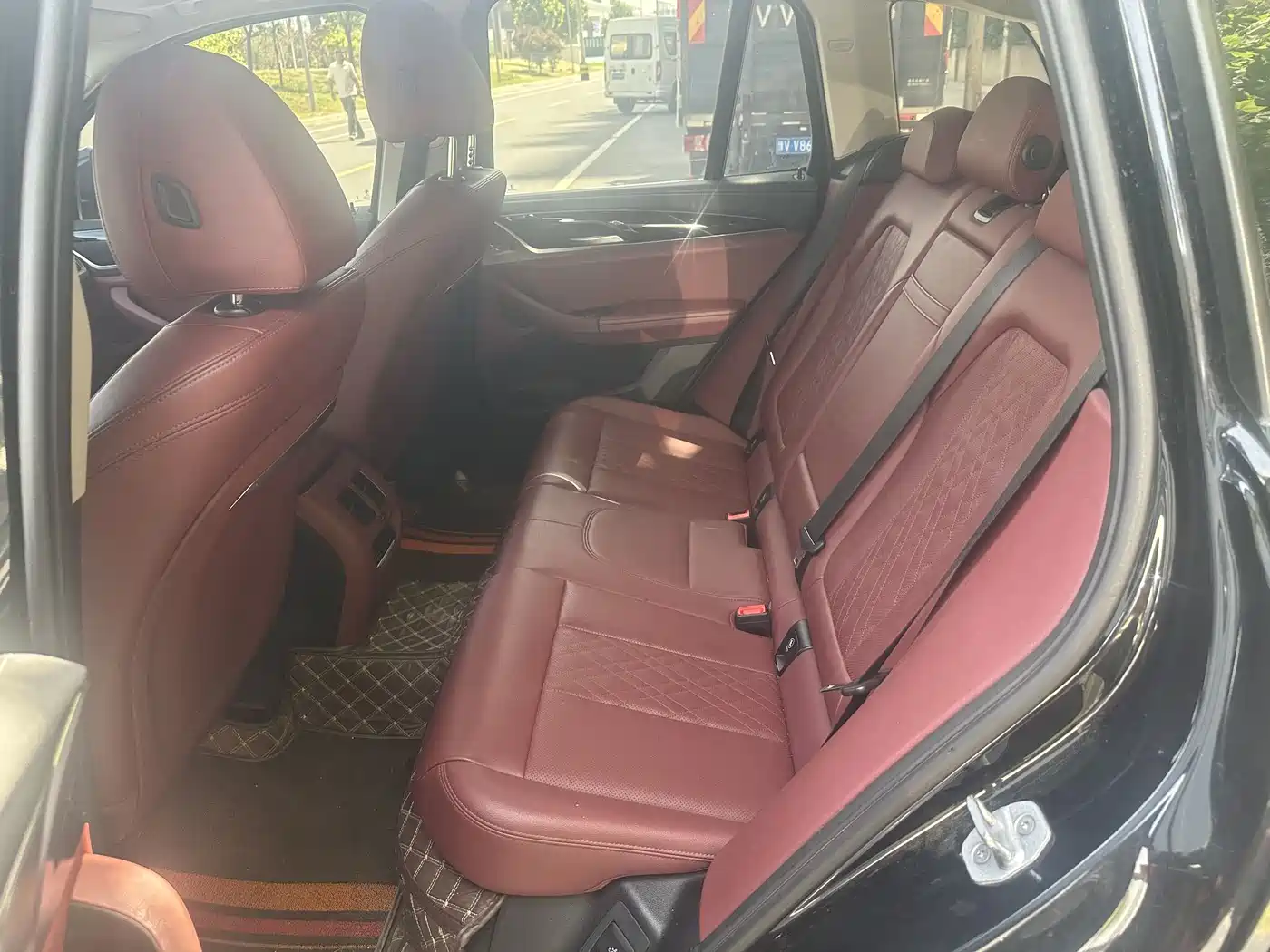 BMW iX3 2022 Facelift Leading Model фото 13