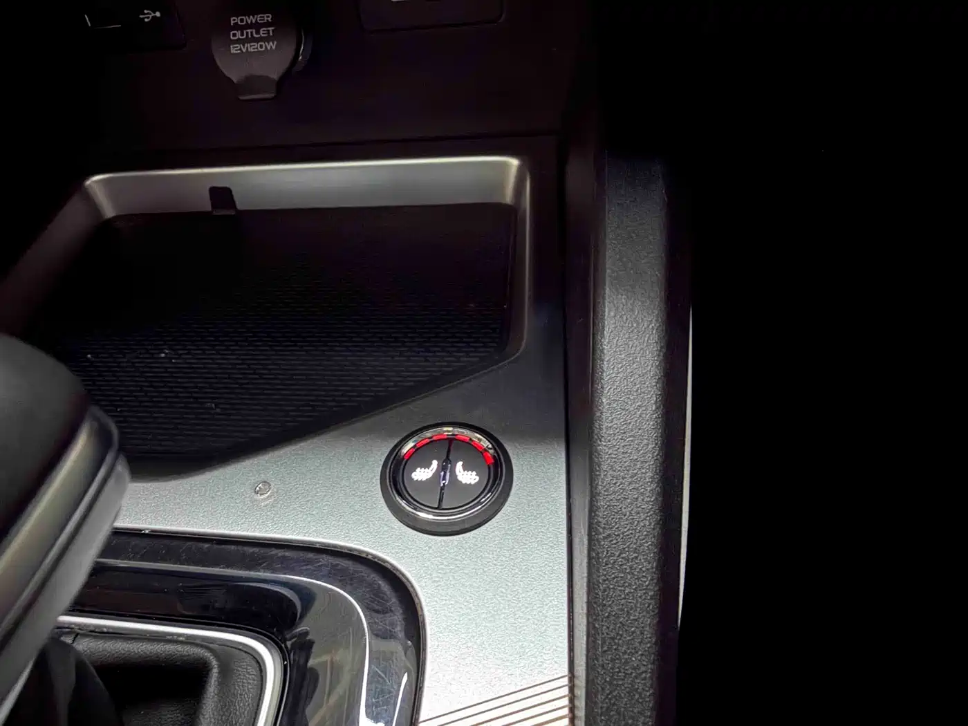 Geely Emgrand L 2022 2022 1.4T CVT Prestige Type