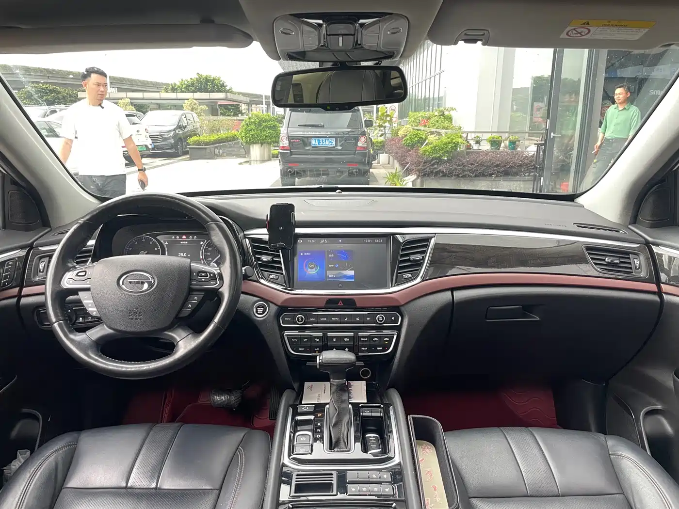 GAC Trumpchi Trumpchi GS8 2017 320T 2WD Luxury Smart Connect (7-seater) фото 9