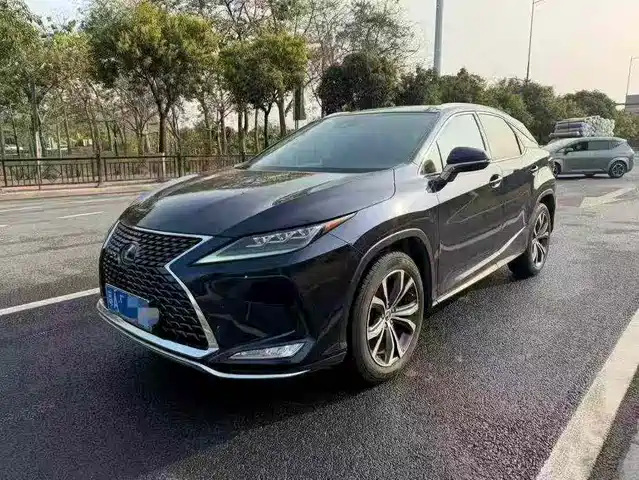 LEXUS RX