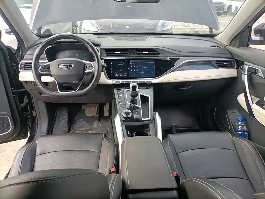 Photo 10 - Geely Boyue