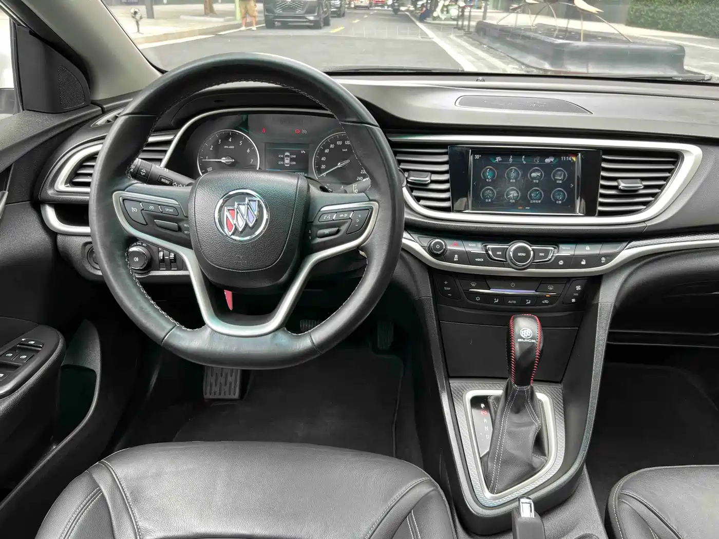 Buick Excelle 2019 18T Auto Connected Elite China VI фото 16