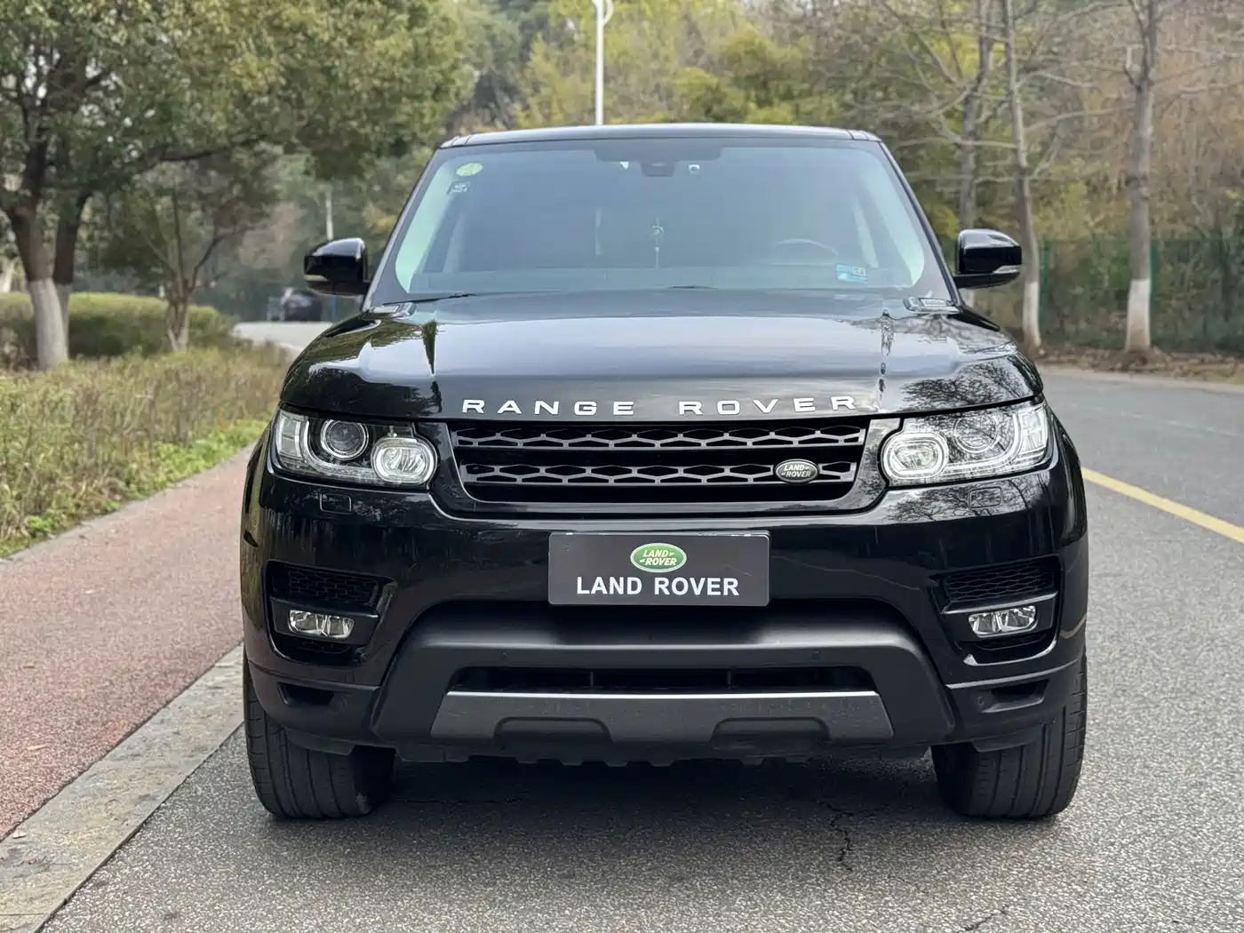 Land Rover Range Rover Sport 2016 Model 3.0 SC V6 HSE DYNAMIC фото 2