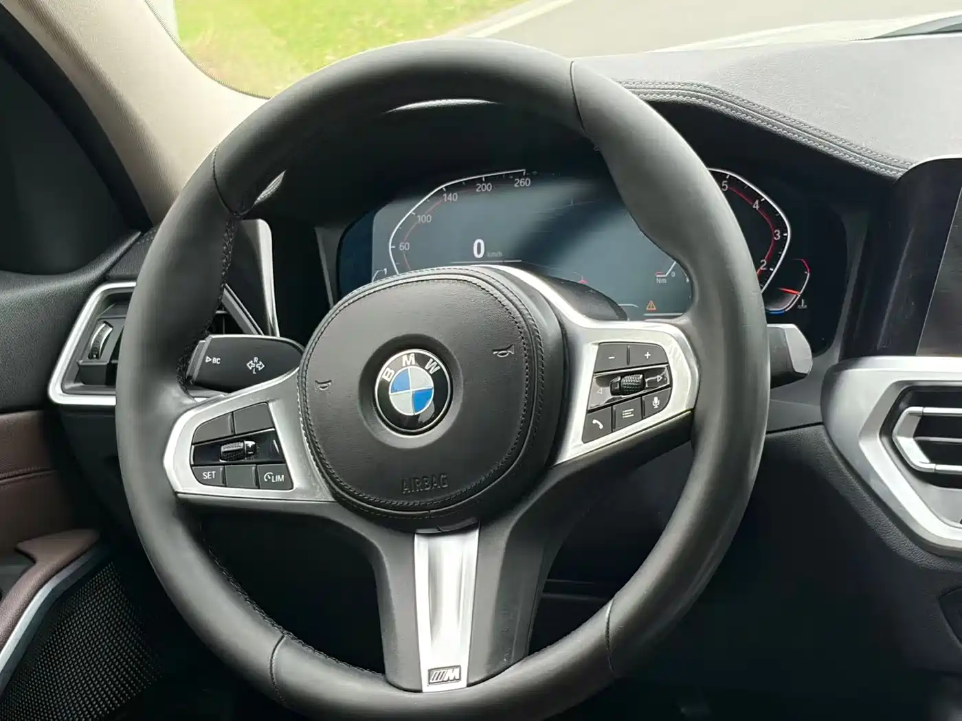 BMW 3 Series 2020 320Li M Sport Package фото 9