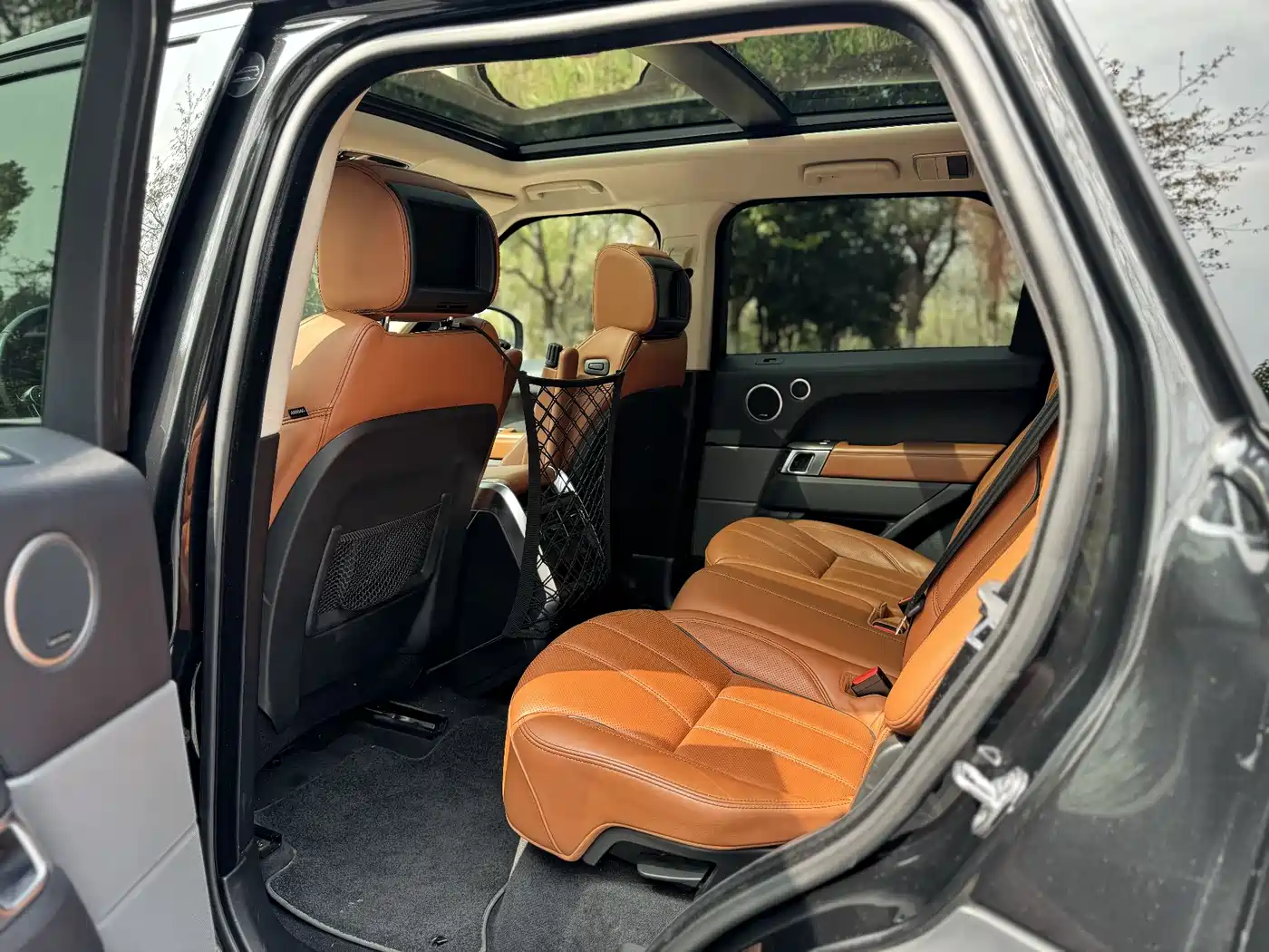 Land Rover Range Rover Sport 2016 Model 3.0 SC V6 HSE DYNAMIC фото 12
