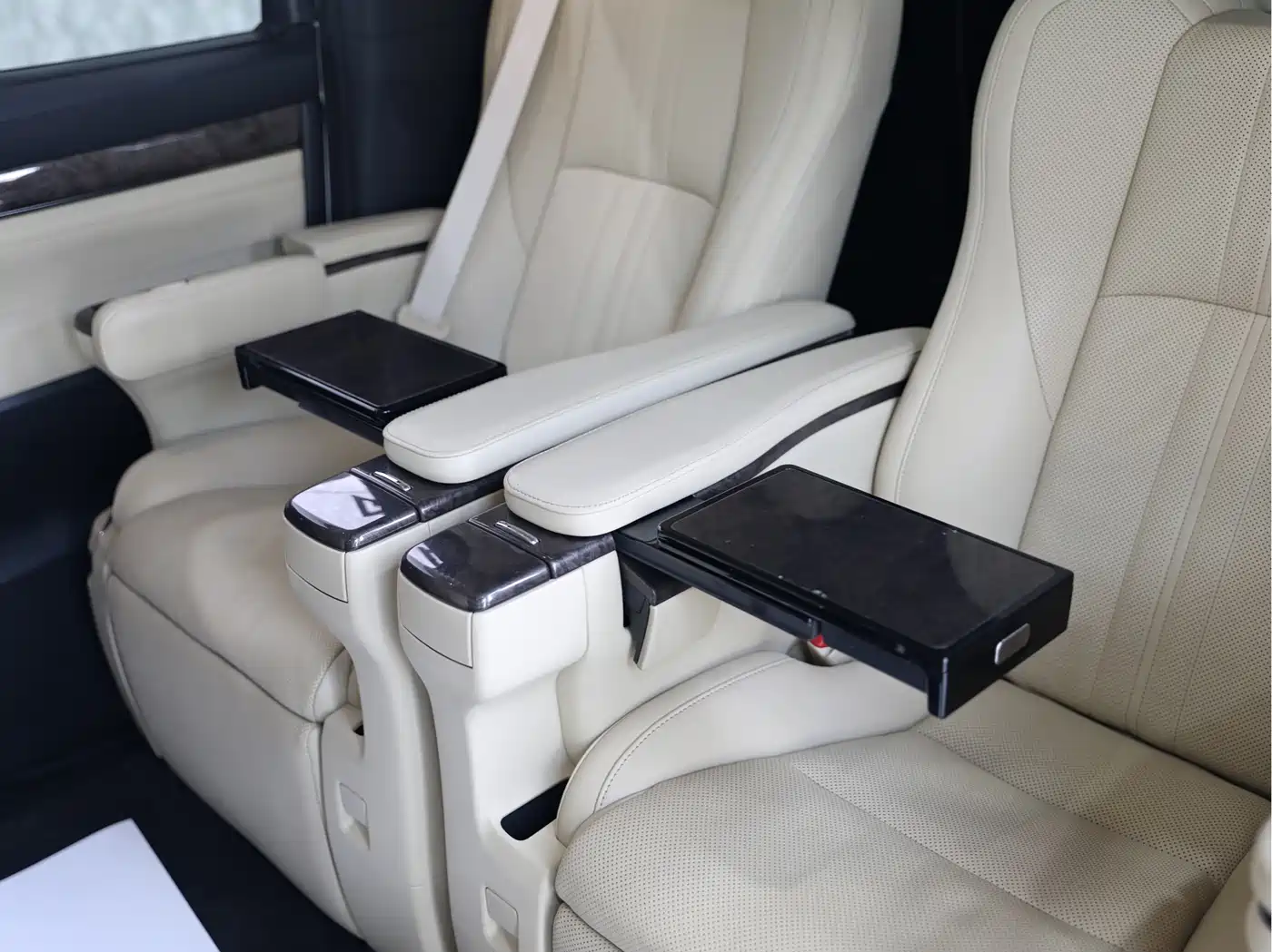 Toyota Alphard 2018 Facelift 3.5L Premium Edition фото 14