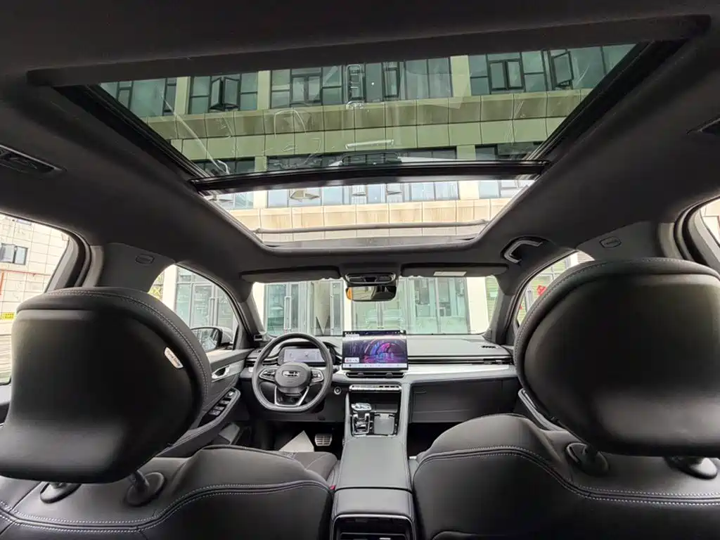 Фото 9 - Geely Preface