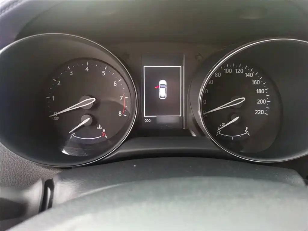Toyota IZOA 2018 2.0L Yichi Edition China V фото 4