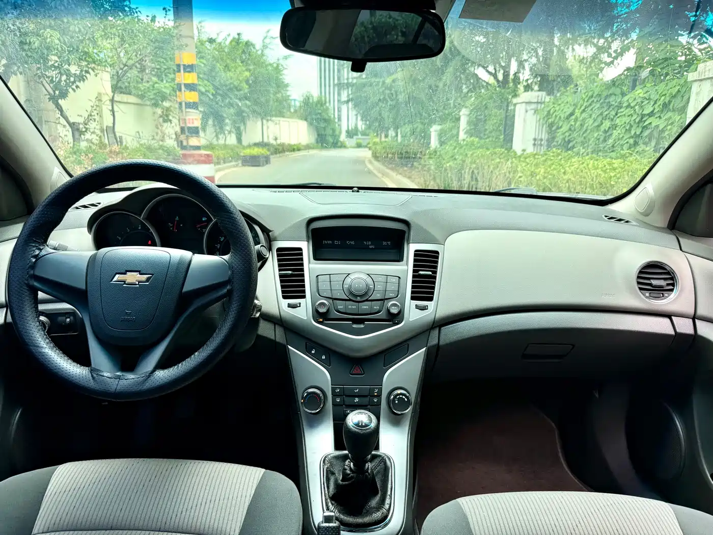 Chevrolet Cruze 2011 2011 1.6L SE MT Transformers Edition