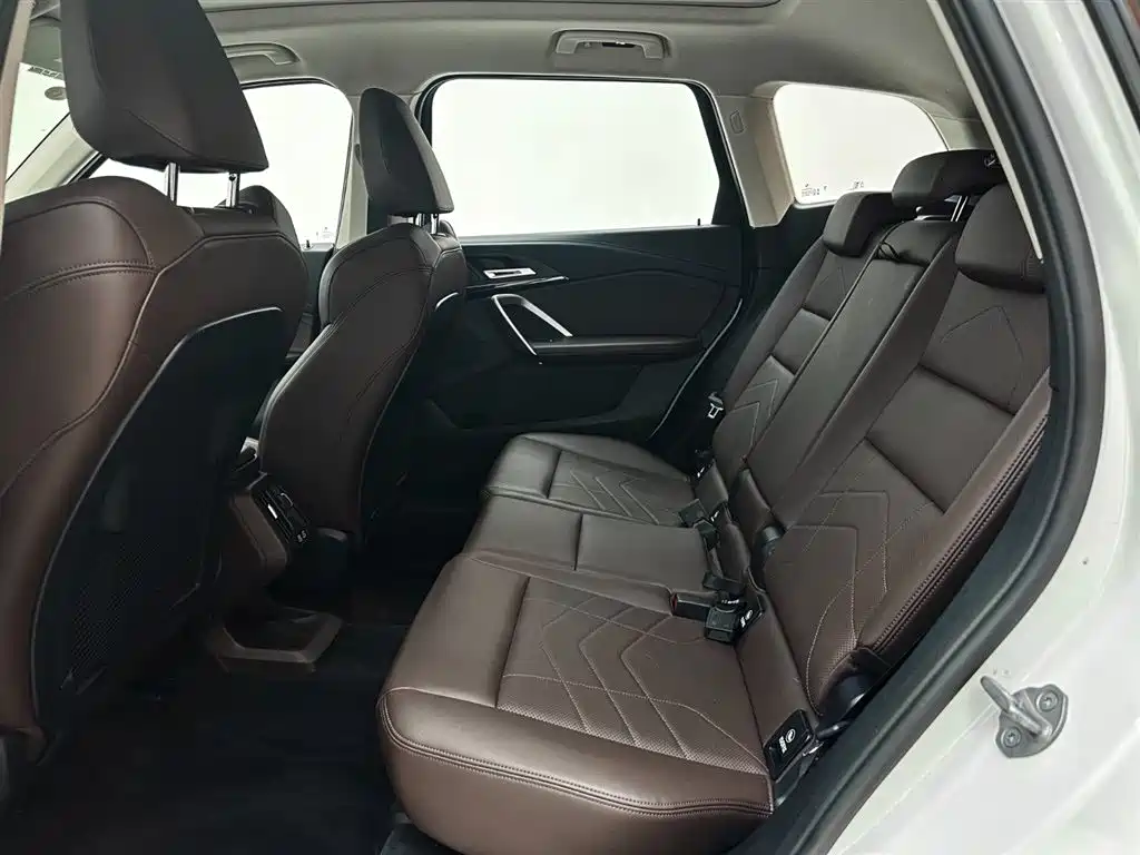 BMW X1 2023 sDrive20Li X Design Package фото 22