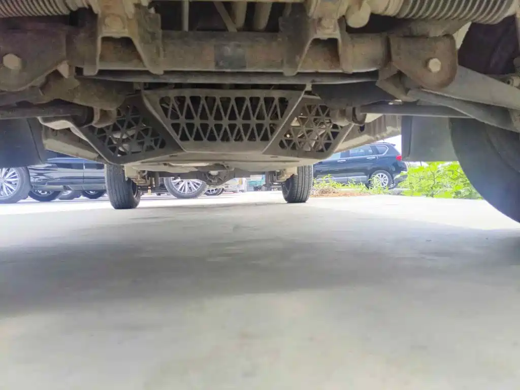 Wuling Motors Wuling Rongguang 2015 2011 1.2L Base Model