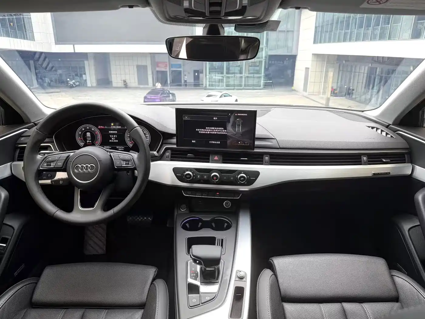 Фото 6 - Audi A4L