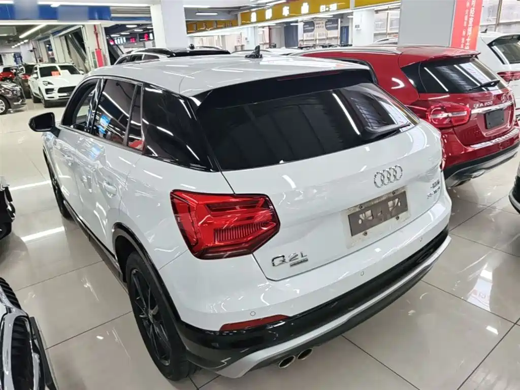 Audi Q2L 2020 35 TFSI Progressive Dynamic Model фото 5
