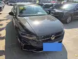 صورة 3 - Volkswagen Passat