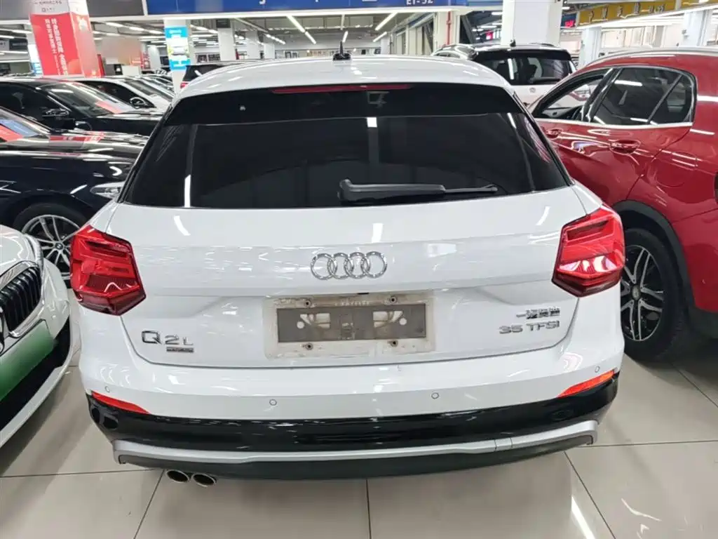 Audi Q2L 2020 35 TFSI Progressive Dynamic Model фото 6