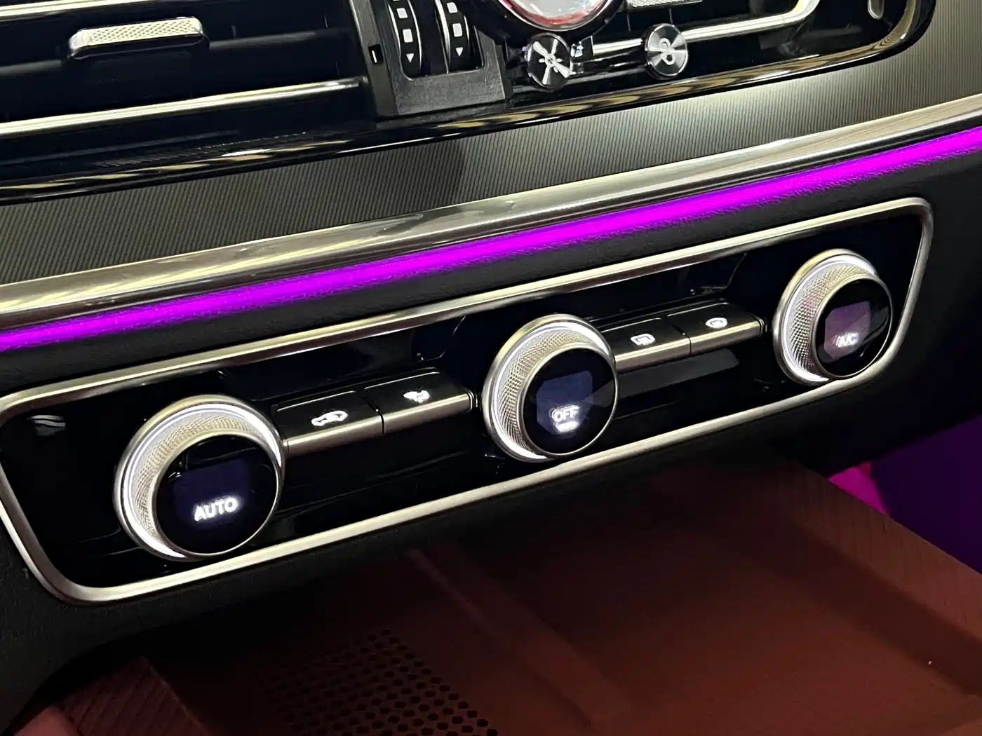 Hongqi HS5 2023 2.0T Flag Enjoy Pro Edition фото 16