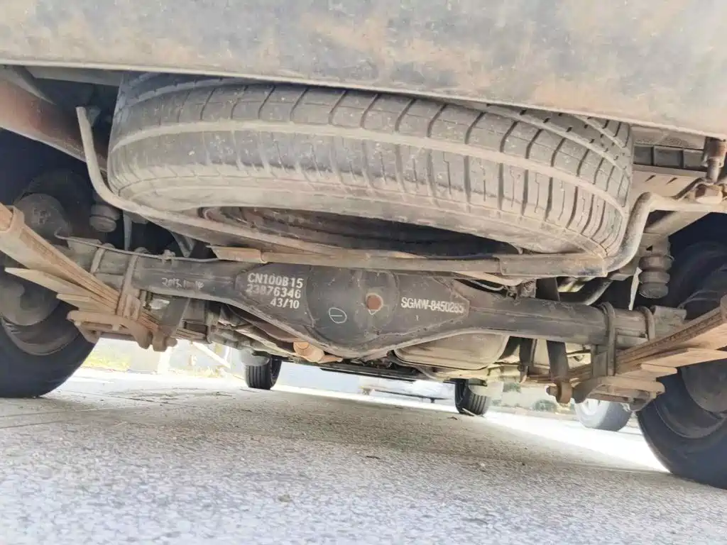 Wuling Motors Wuling Hongguang 2013 2013 1.5L Basic