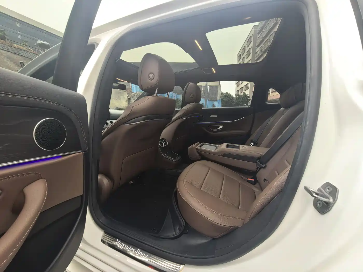 Mercedes-Benz E-Class 2021 Facelift E 300 L Sport Fashion фото 7