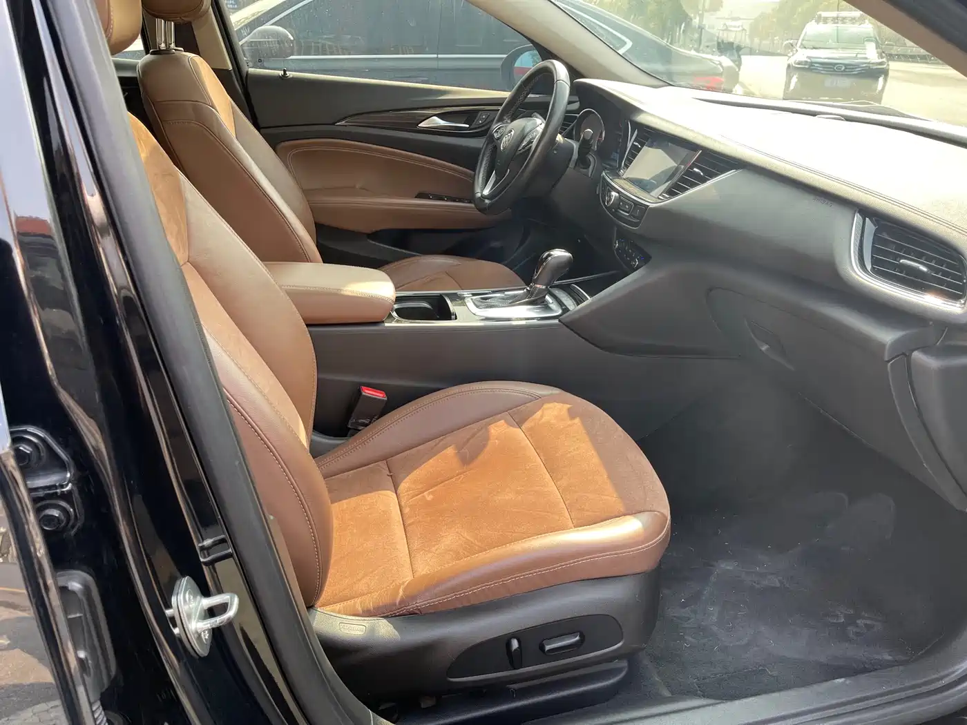 Buick Regal 2019 20T Elite China VI фото 14
