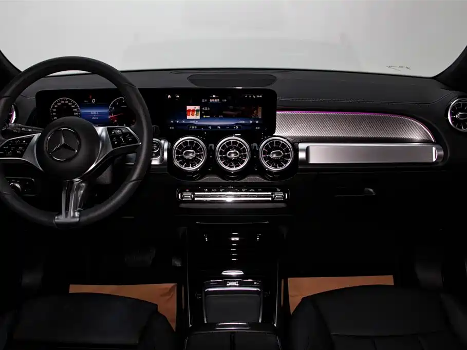 Mercedes-Benz GLB 2024 GLB 200 Dynamic фото 14