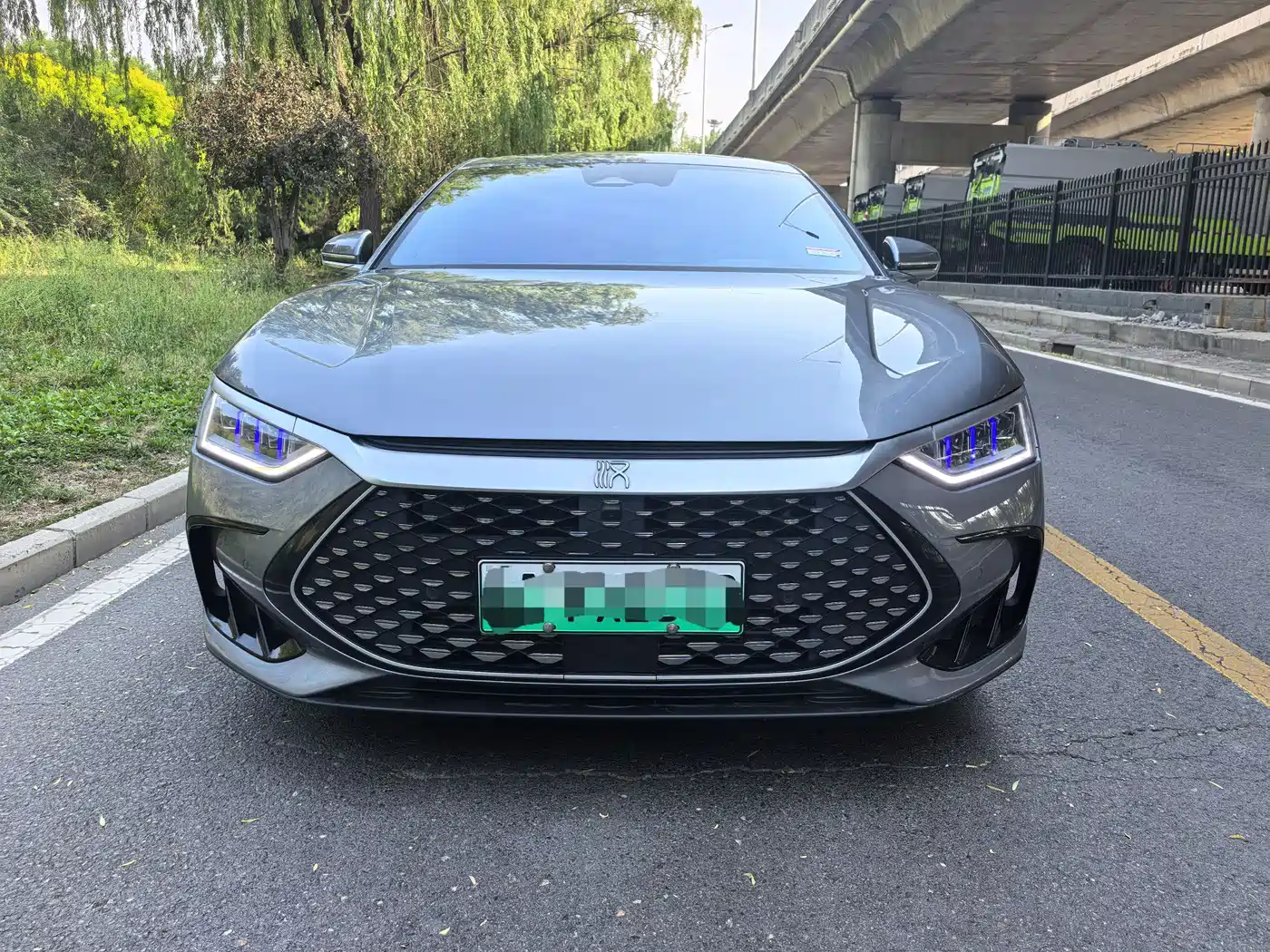 BYD Han 2022 DM-i 121KM Premium Edition фото 2