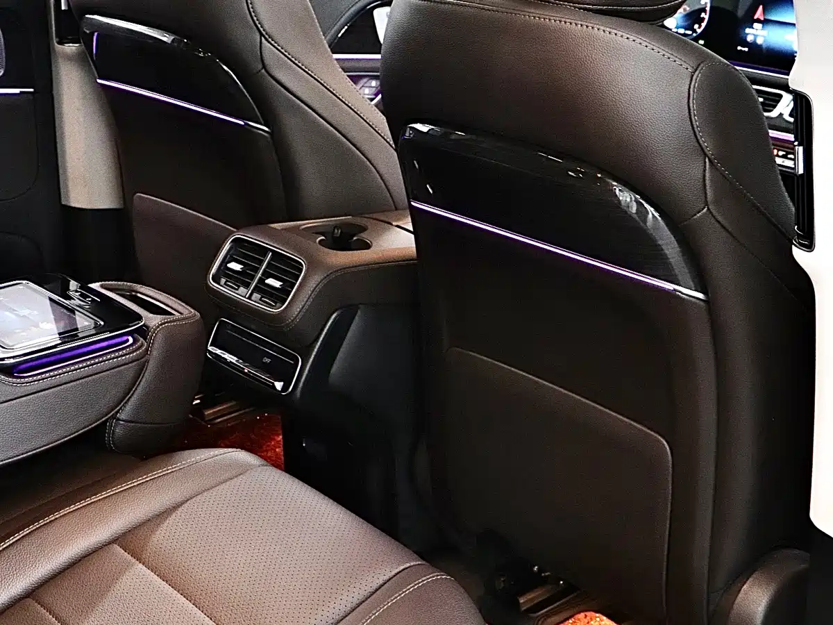 Mercedes-Benz GLS 2023 Second Facelift GLS 450 4MATIC Fashion фото 17