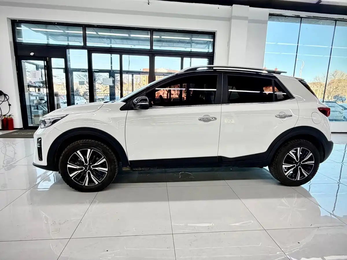 Kia KX1 2021 1.4L CVT Fun Sunroof Version фото 6