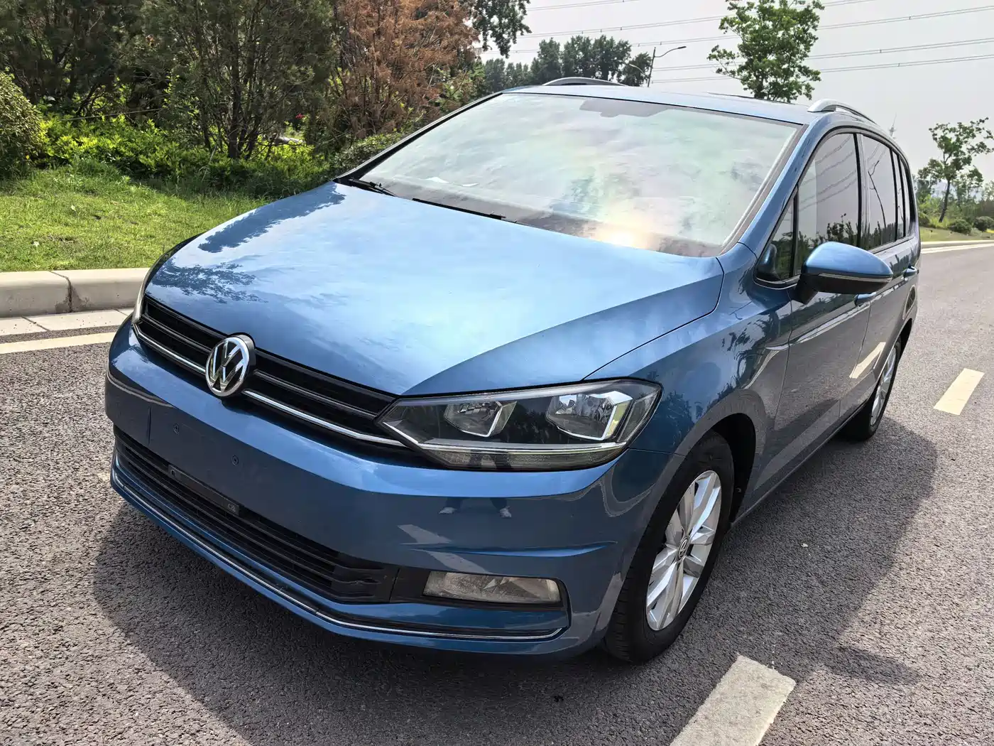 Volkswagen Touran 2016 Touran L 280TSI DSG Comfortline фото 4