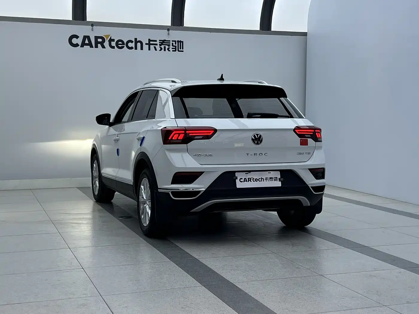 Volkswagen T-ROC 2021 280TSI DSG 2WD Comfort Connected фото 17