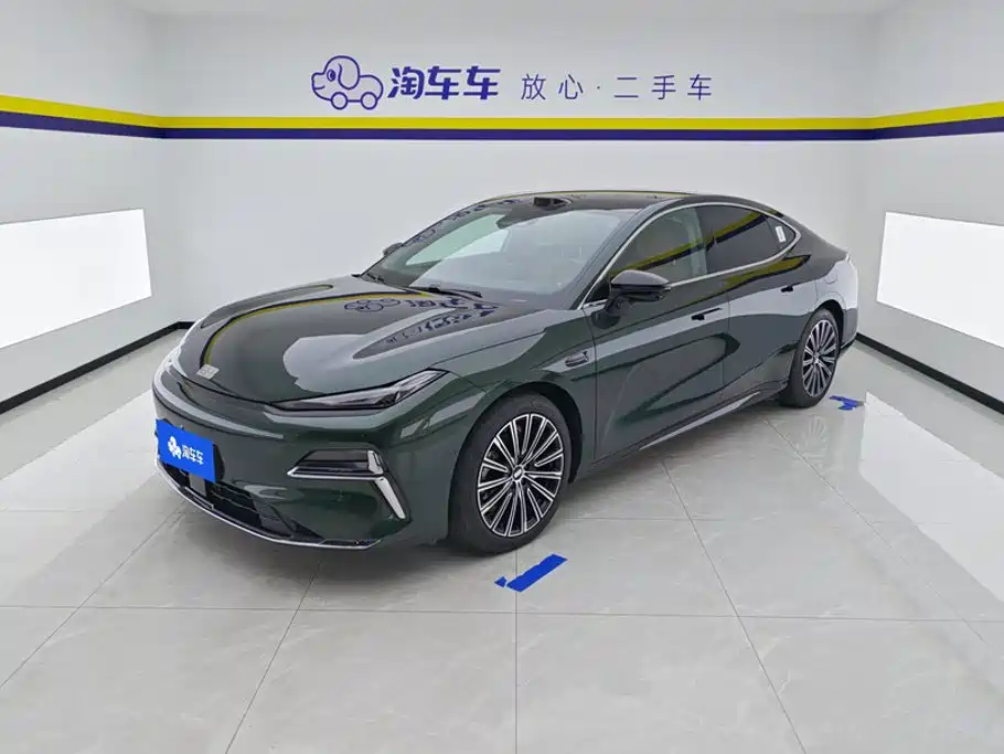  Geely Galaxy Galaxy Xingyao 8 2025 130km EM-P Starship Edition